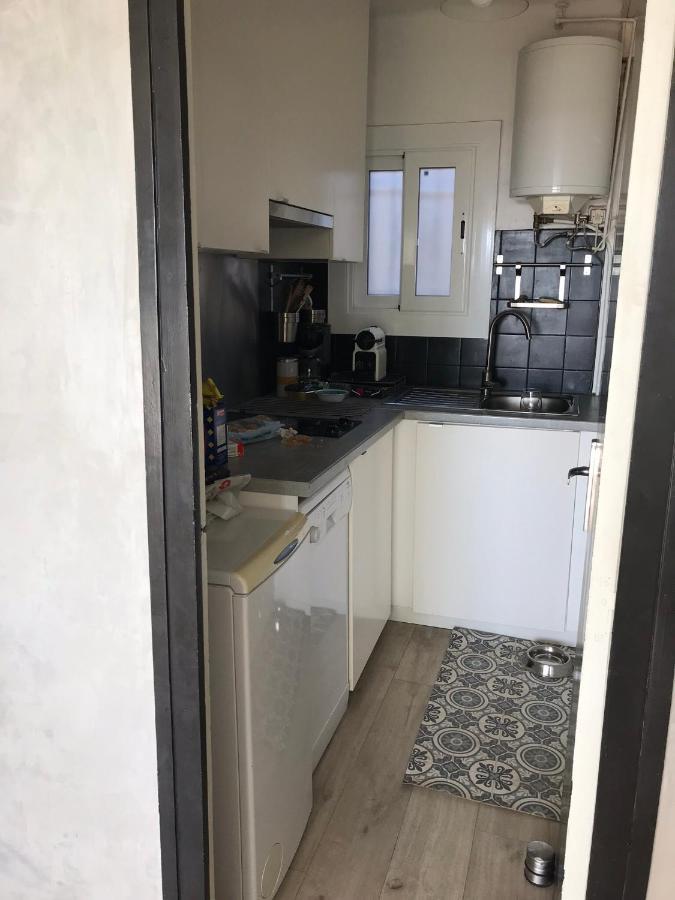 Apartamiento Canyelles Roses Bagian luar foto