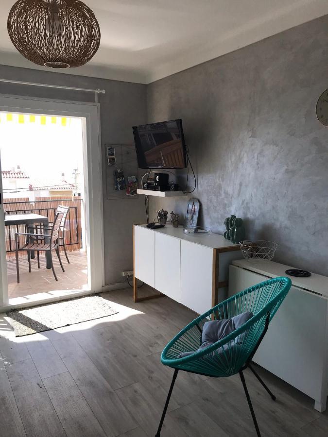 Apartamiento Canyelles Roses Bagian luar foto