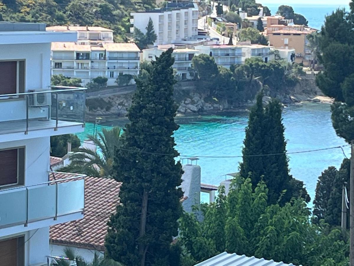 Apartamiento Canyelles Roses Bagian luar foto